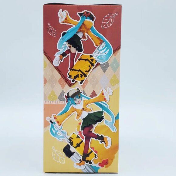 Hatsune Miku Renewal Fall Uniform Figure - Picture 3 of 4